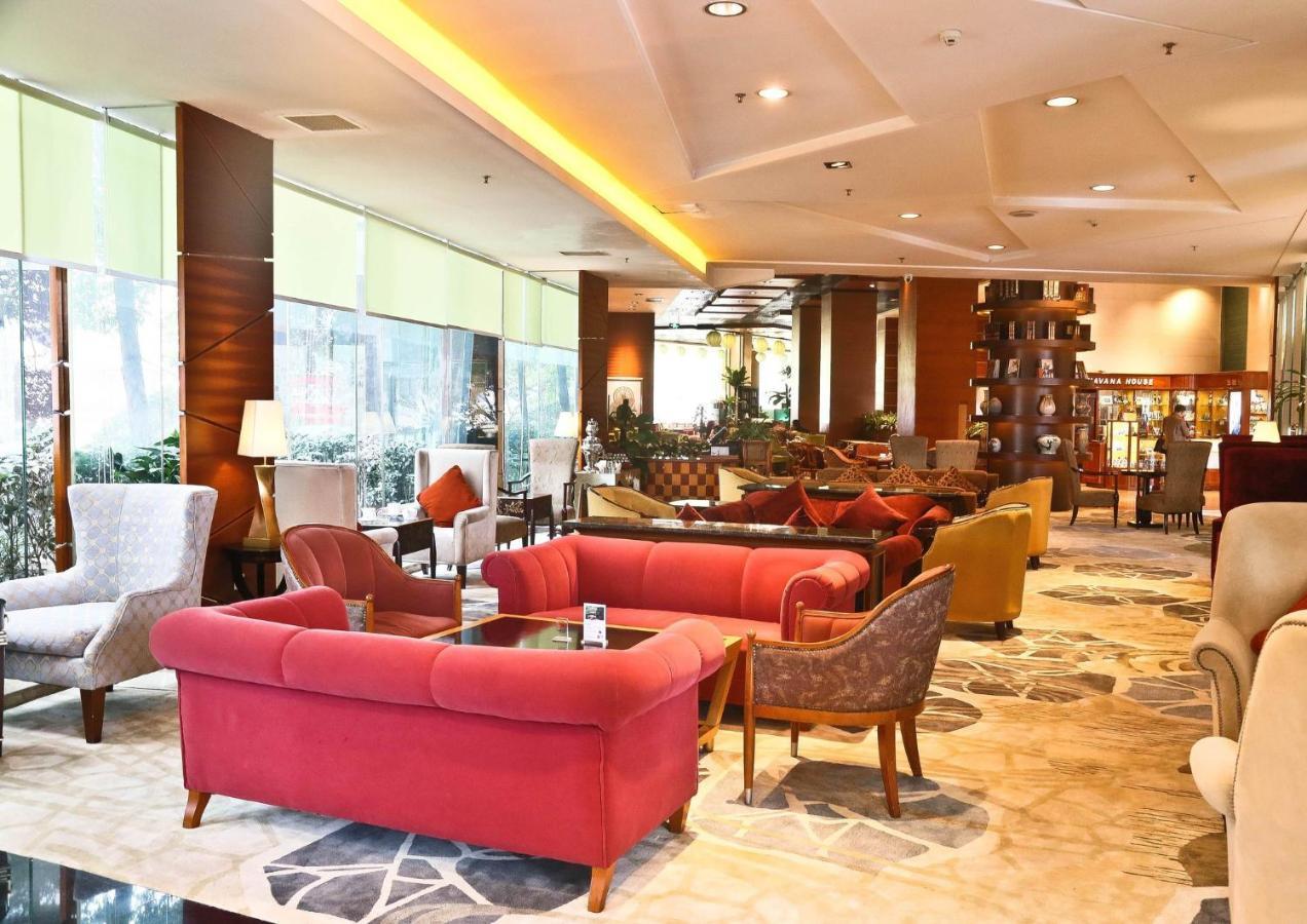 Holiday Inn Chengdu Century City-Easttower Zewnętrze zdjęcie