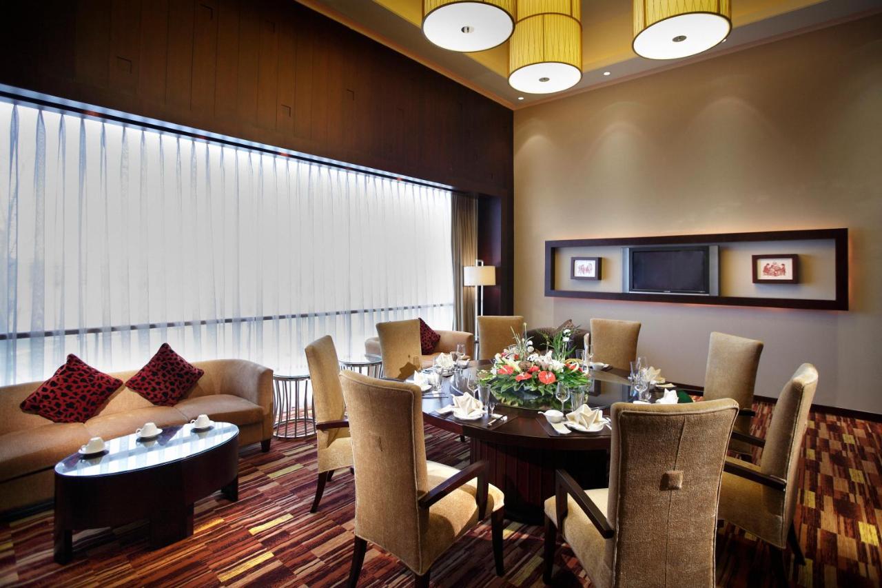 Holiday Inn Chengdu Century City-Easttower Zewnętrze zdjęcie
